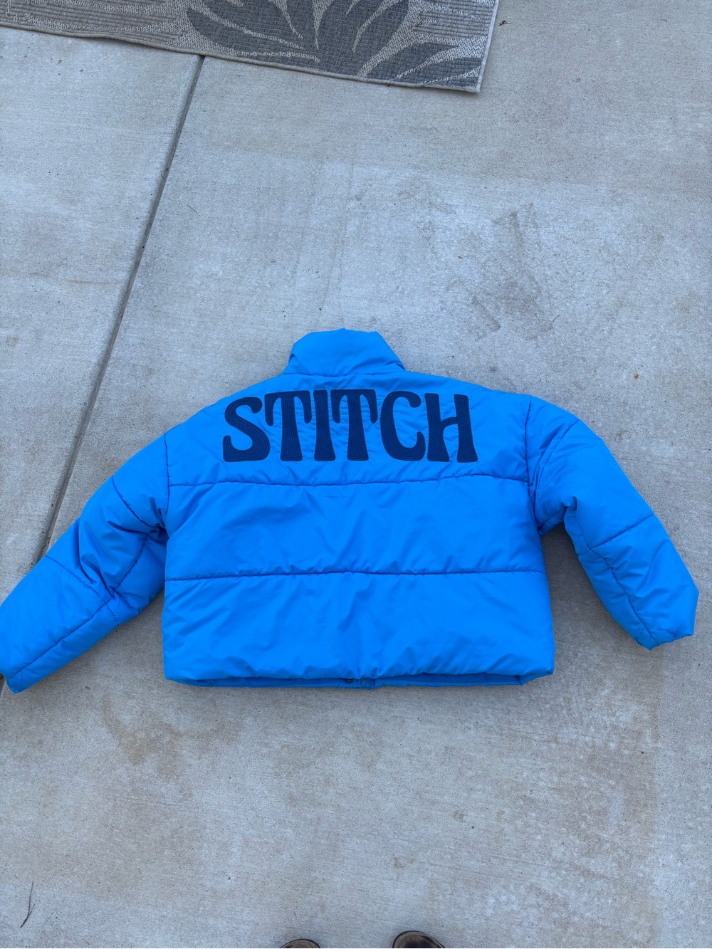 Disney Stich Puffer Jacket XL